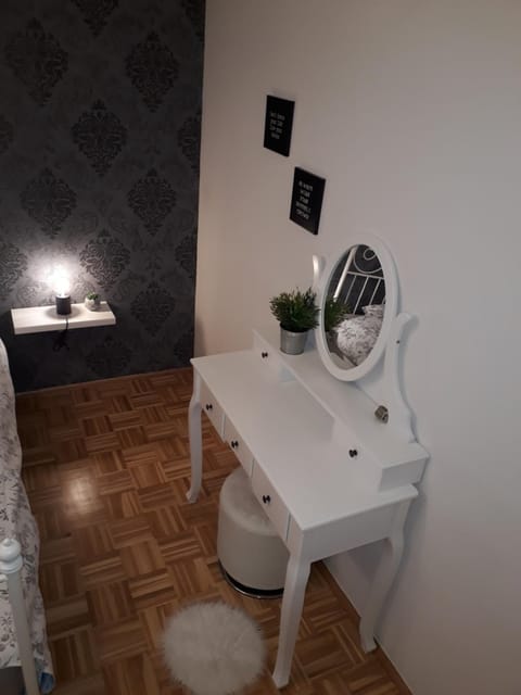 Apartment N&B Apartment in Zadar