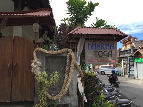 Dharma Yoga Homestay dan hostel Vacation rental in Abang