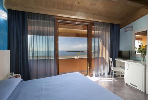 Balcony/Terrace, Photo of the whole room, Sea view