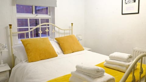 Kings Head Inn, Warwick Inn in Warwick