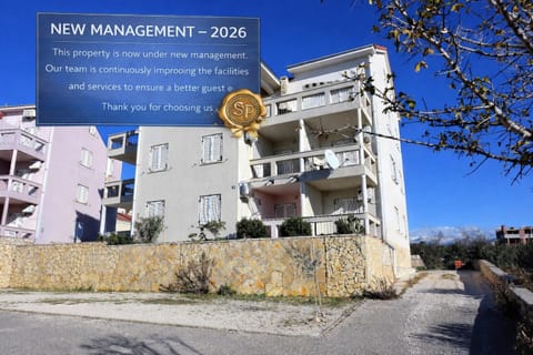 Apartments Gala Novalja Apartment in Novalja