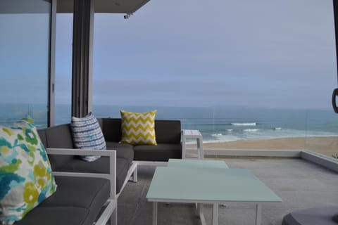 Patio, BBQ facilities, Garden, Balcony/Terrace, Beach, Beach, Garden view, Mountain view, Pool view, Sea view, Swimming pool, Swimming pool