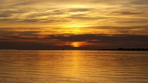 Staff, Staff, Staff, Spring, Off site, Winter, Summer, Children play ground, Fishing, Beach, Windsurfing, Canoeing, Hiking, Cycling, Kids's club, Evening entertainment, Autumn, On site, Sea view, Sunrise, Sunset, Family, Family, Family