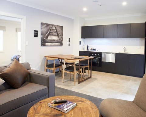 Kitchen or kitchenette, Living room