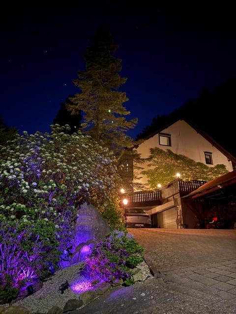 Property building, Facade/entrance, Garden