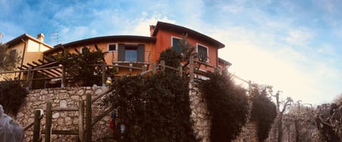 Casa Pina House in Brenzone sul Garda