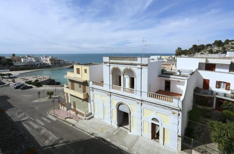 Property building, Bird's eye view