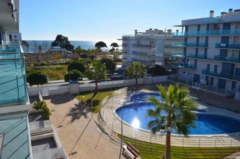 Pool view, Sea view, Swimming pool