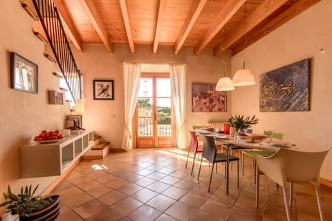 Balcony/Terrace, Dining area
