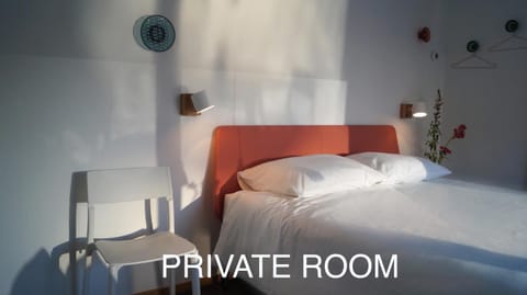 Bed, Photo of the whole room, Bedroom, Guests, children, Family
