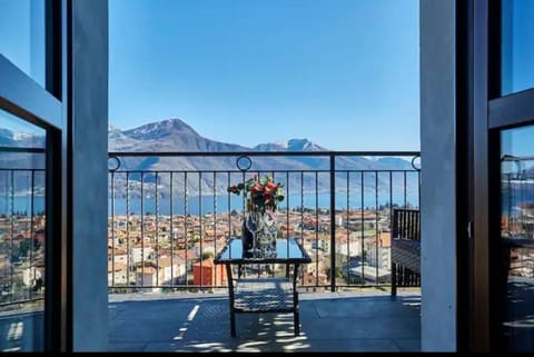 Ulivi on the Lake Apartment in Dongo