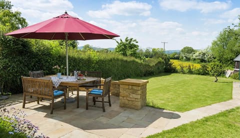 Natural landscape, BBQ facilities, Garden, Balcony/Terrace