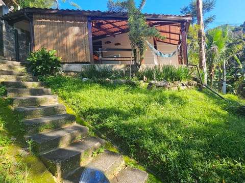 Day, Garden view