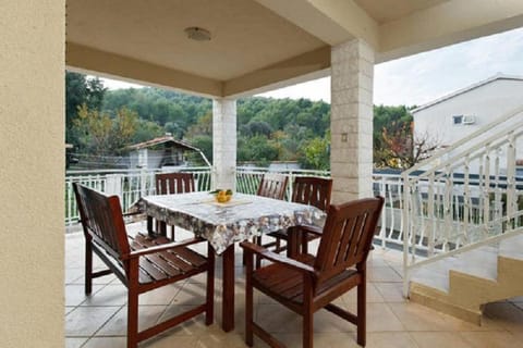 Vila Ivarossa Apartment in Šibenik-Knin County, Croatia