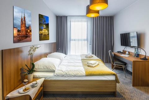 Photo of the whole room, Decorative detail, Bedroom