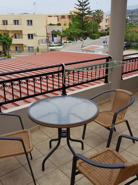 View (from property/room), Balcony/Terrace