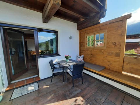 View (from property/room), Balcony/Terrace, Seating area, Dining area