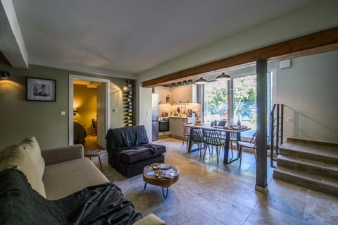 Living room, Seating area, Dining area