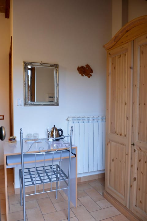 Podere La Damesca - Agriturismo "La Fraschetta" Farm Stay in Umbria