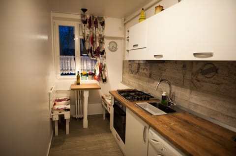 Kitchen or kitchenette, Photo of the whole room