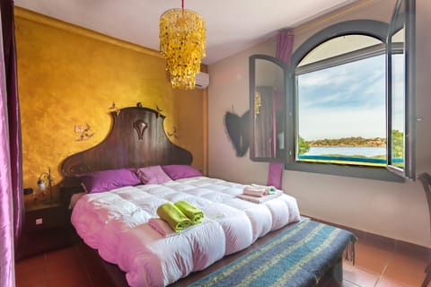 Bedroom, Sea view