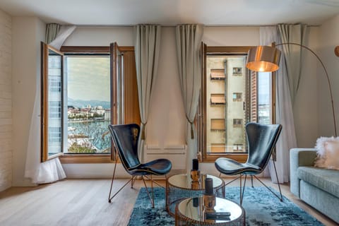 City view, Landmark view, Sea view