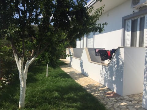 Xuxi Apartments Bed and Breakfast in Vlorë County, Albania