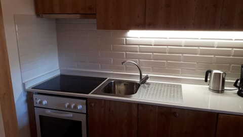 Apartment 24 Hotel Etrier pool & spa Apartment in Crans-Montana