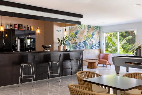 Lounge or bar, Seating area