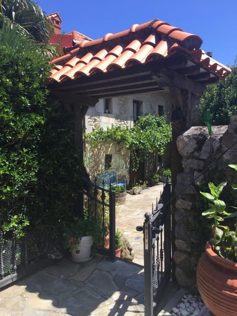 Patio, Lobby or reception