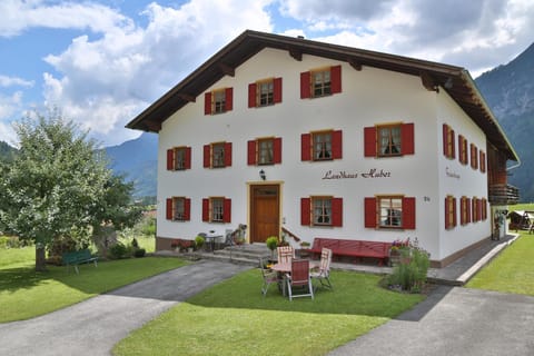 Landhaus Huber Apartment in Tyrol