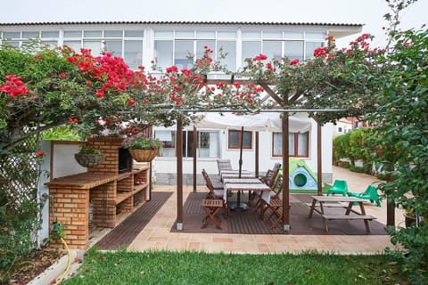 Off site, BBQ facilities, Garden, Balcony/Terrace