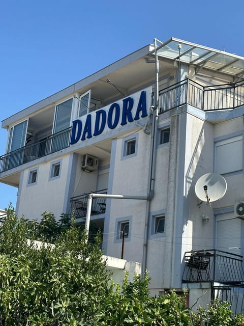 Apartments Villa Dadora Apartment in Montenegro