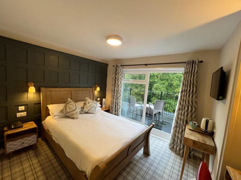 The Chainbridge Hotel Hotel in Llantysilio