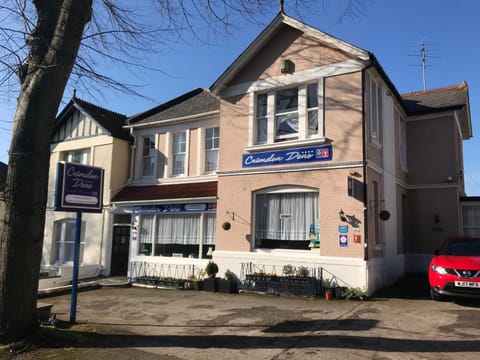 Crimdon Dene Bed and Breakfast in Torquay