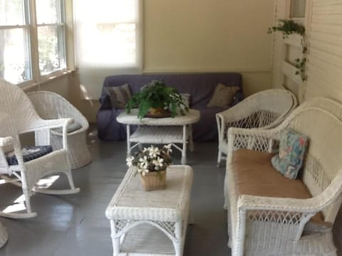 Aunt Jane's Yellow House House in South Bass Island