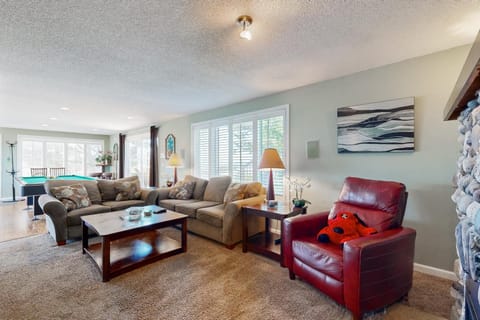 All Decked Out House in Devils Lake