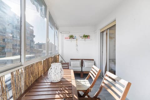 LovelyLoft Mercado Apartment in Alicante