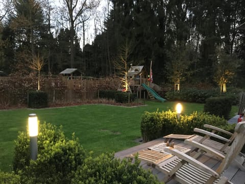 Stropershuisje House in Zeeland, Netherlands