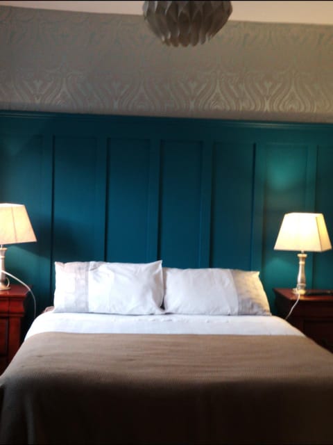 Westhouse Cafe N39 E0A6 Bed and Breakfast in Longford