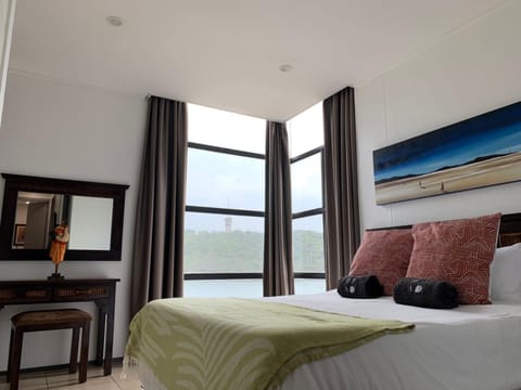 Bed, Bedroom, Sea view