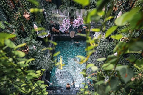 Swimming pool