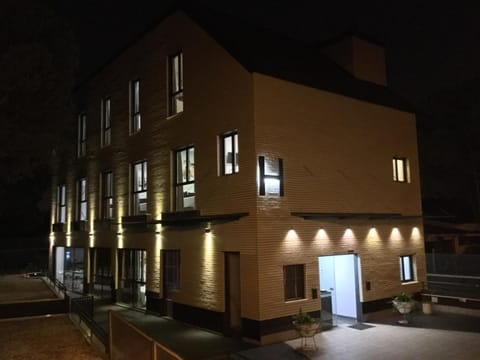Property building, Facade/entrance, Night