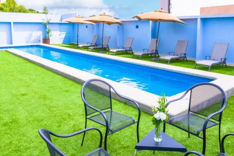 Pool view, Swimming pool