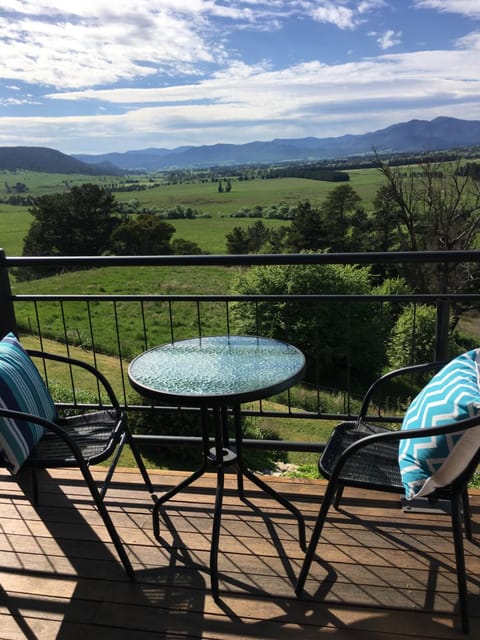 Spring, Day, Neighbourhood, Natural landscape, Winter, View (from property/room), Balcony/Terrace, On site, Garden view, Mountain view, Area and facilities