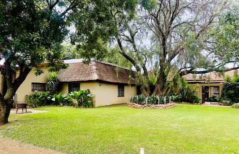 Property building, Natural landscape, Garden