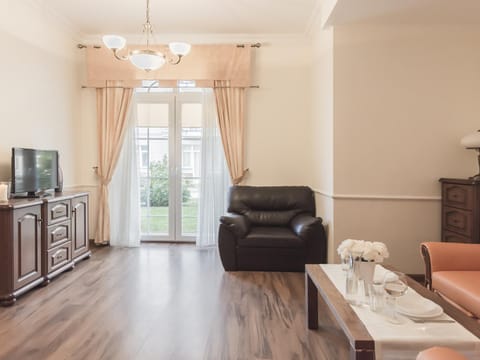 Living room, Seating area, Garden view