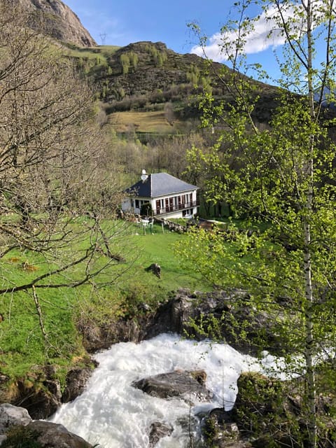Property building, Mountain view, River view