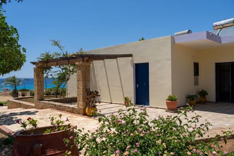 Adam Apartment in Crete