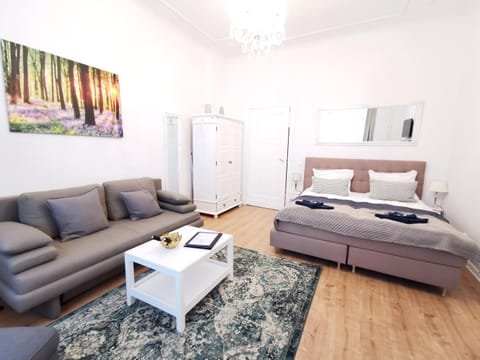 Living room, Bedroom